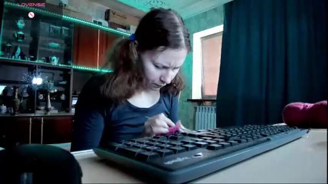 Image 10 of pa1e_pr1ncess Stream on Chaturbate on 25 days ago
