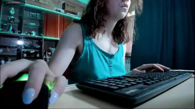Image 12 of pa1e_pr1ncess Stream on Chaturbate on 22 days ago
