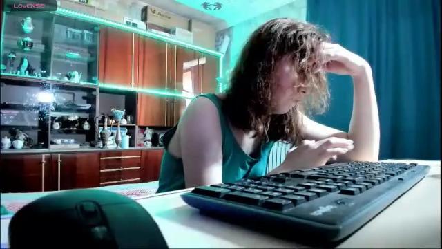 Image 4 of pa1e_pr1ncess Stream on Chaturbate on 22 days ago