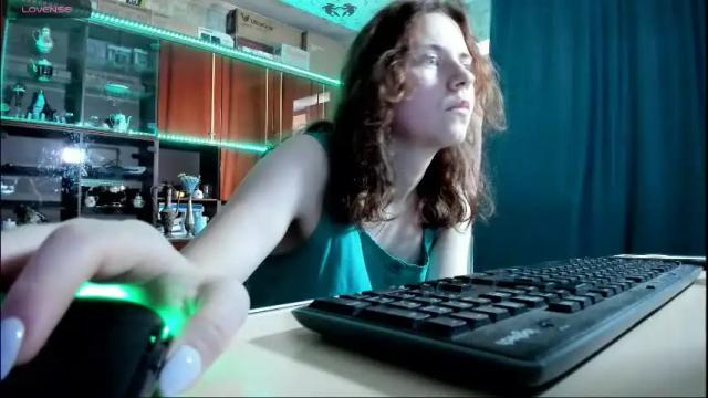 Image 6 of pa1e_pr1ncess Stream on Chaturbate on 22 days ago