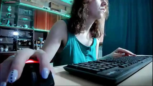 Image 8 of pa1e_pr1ncess Stream on Chaturbate on 22 days ago