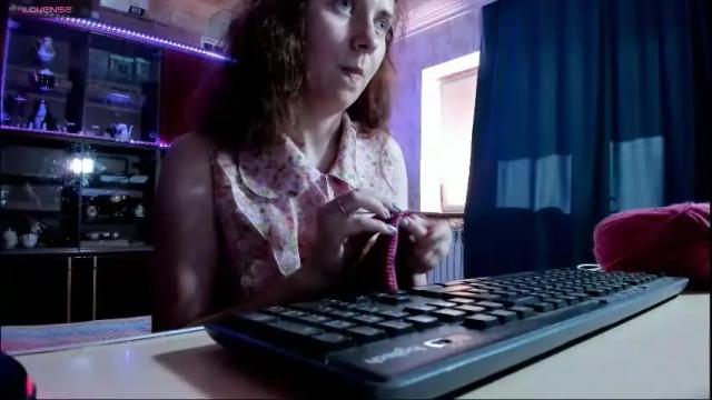 Image 7 of pa1e_pr1ncess Stream on Chaturbate on 20 days ago