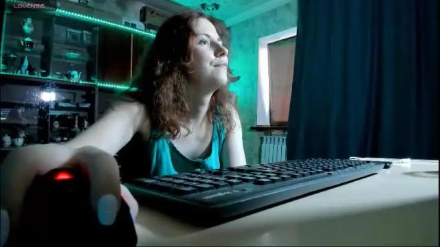 Image 7 of pa1e_pr1ncess Stream on Chaturbate on 15 days ago