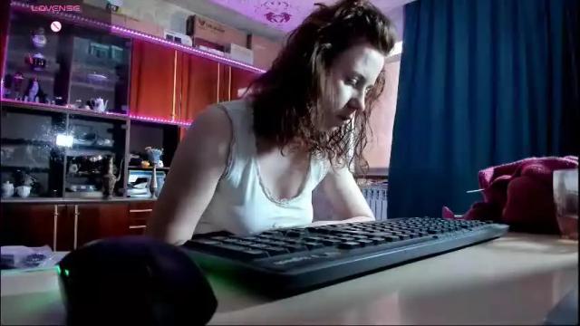 Image 10 of pa1e_pr1ncess Stream on Chaturbate on 10 days ago