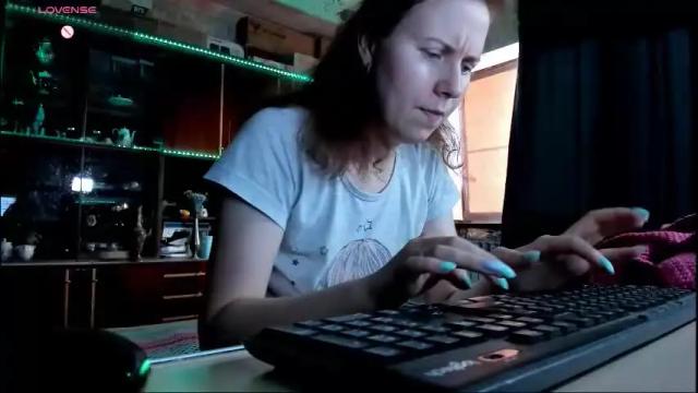Image 6 of pa1e_pr1ncess Stream on Chaturbate on 8 days ago