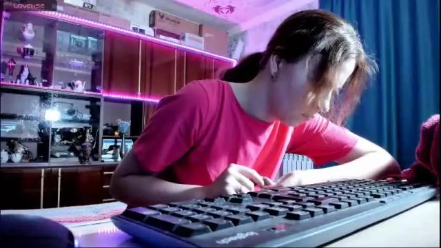 Image 12 of pa1e_pr1ncess Stream on Chaturbate on 7 days ago