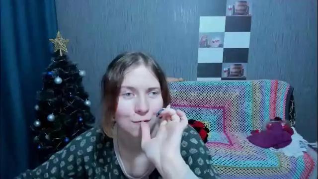 Image 3 of pa1e_pr1ncess Stream on Chaturbate on 16 days ago