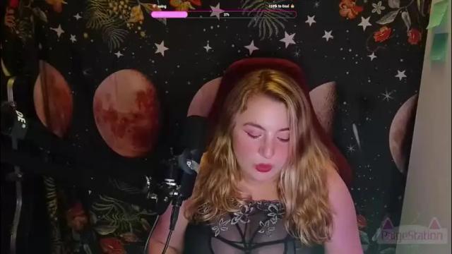 Image 8 of paigestation Stream on Chaturbate on 23 days ago