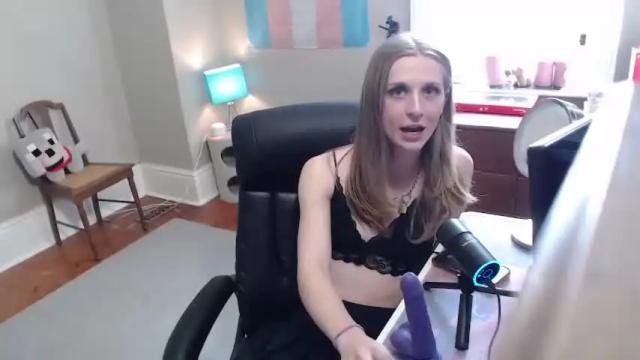 Image 7 of paigewright Stream on Chaturbate on 8 months ago