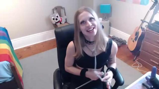 Image 5 of paigewright Stream on Chaturbate on 8 months ago