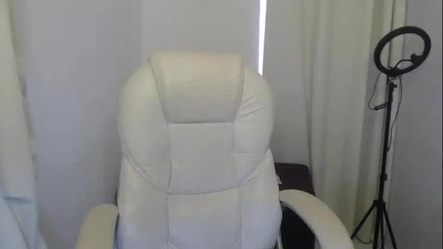 Image 7 of paiper_halliwey_ Stream on Chaturbate on 1 month ago