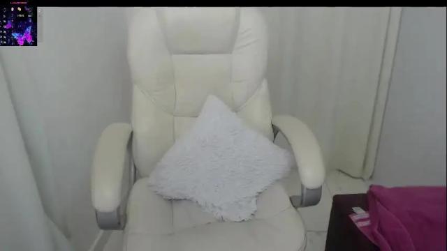 Image 7 of paiper_halliwey_ Stream on Chaturbate on 20 days ago
