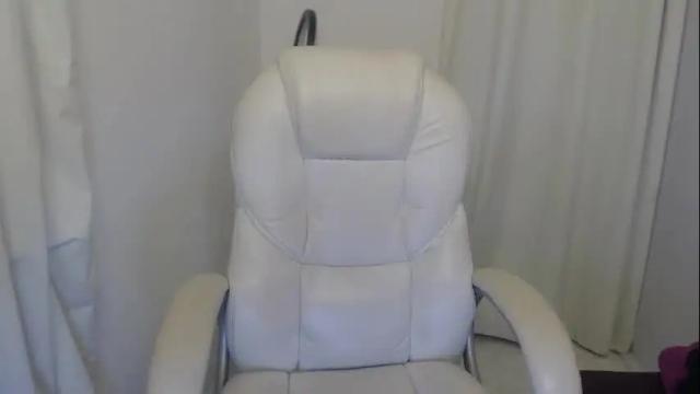 Image 4 of paiperhalliwey Stream on Chaturbate on 1 month ago