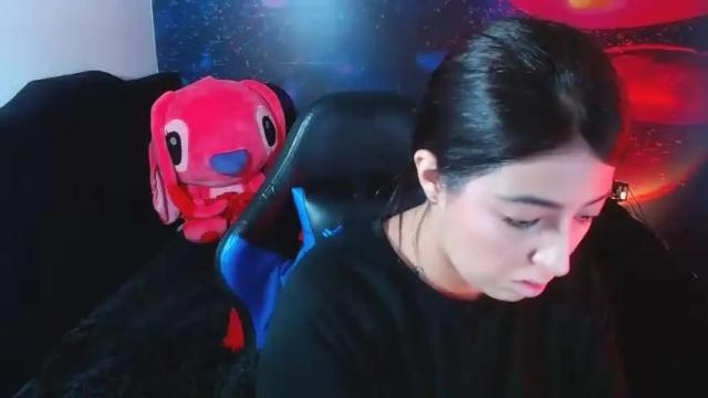Image 12 of palmerevanss Stream on Chaturbate on 20 months ago