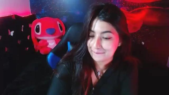 Image 12 of palmerevanss Stream on Chaturbate on 19 months ago