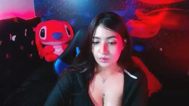 Image 4 of palmerevanss Stream on Chaturbate on 19 months ago