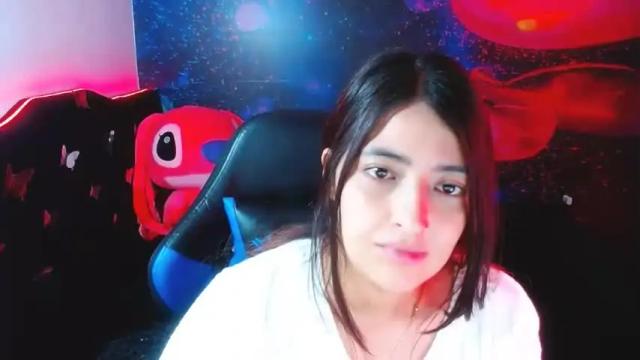 Image 10 of palmerevanss Stream on Chaturbate on 18 months ago