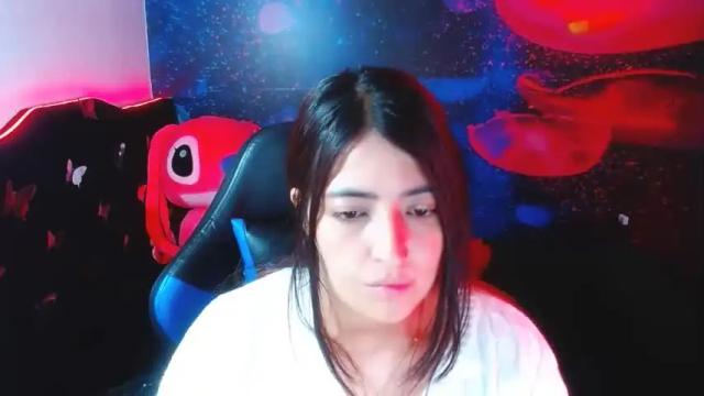 Image 12 of palmerevanss Stream on Chaturbate on 18 months ago
