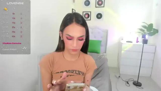 Image 10 of paloma_fucker Stream on Chaturbate on 16 months ago