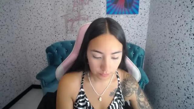 Image 8 of pamela_gomez_v Stream on Chaturbate on 15 months ago