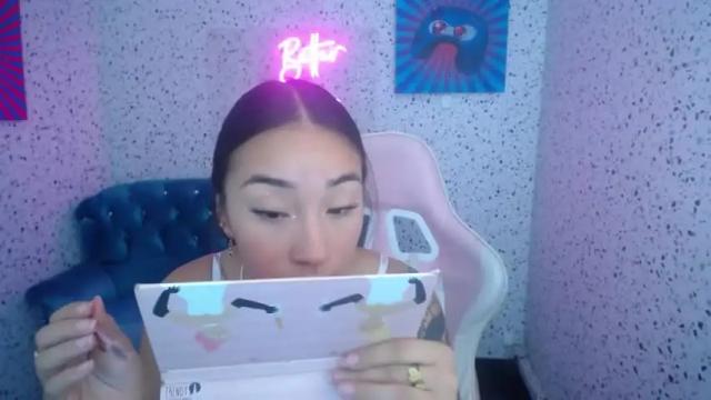 Image 3 of pamela_gomez_v Stream on Chaturbate on 15 months ago