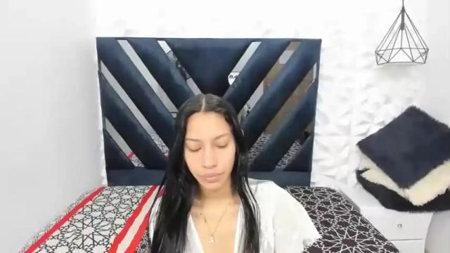 Image 6 of pamela_n_michael Stream on Chaturbate on 15 months ago