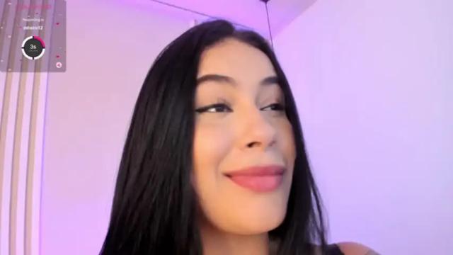 Image 8 of pamela_vega Stream on Chaturbate on 17 months ago