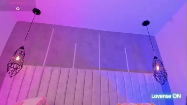 Image 11 of pamela_vega Stream on Chaturbate on 2 months ago