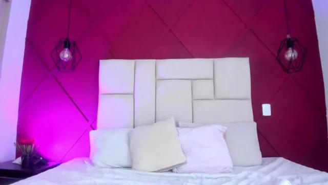 Image 7 of pamela_velez12 Stream on Chaturbate on 13 months ago