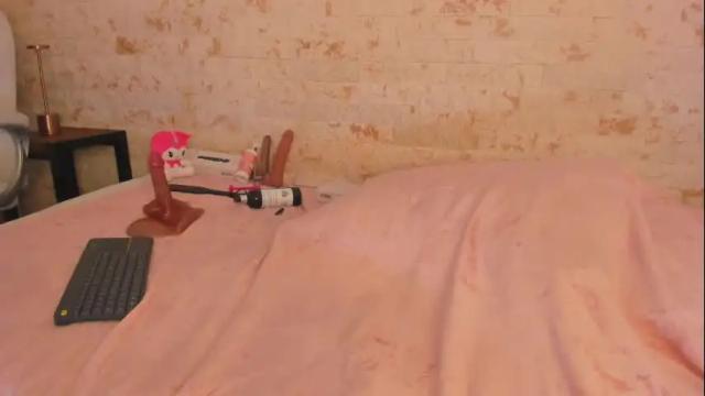 Image 2 of pamela_west Stream on Chaturbate on 1 month ago