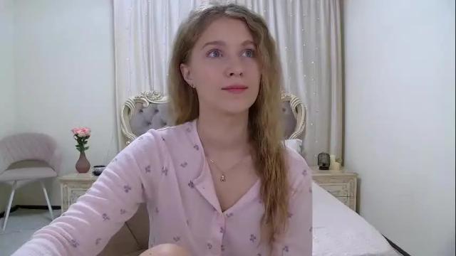 Image 3 of pamelablair Stream on Chaturbate on 12 days ago