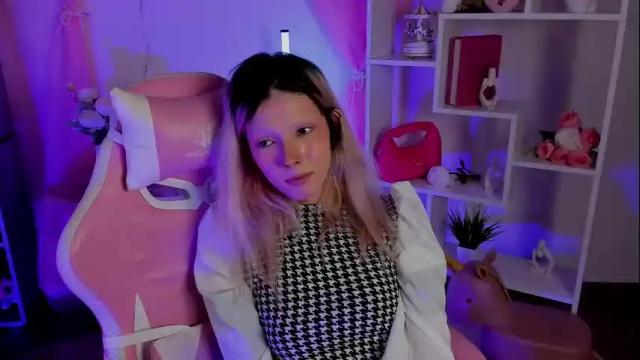 Image 3 of pamelamydreamys Stream on Chaturbate on 15 days ago