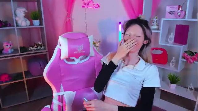Image 10 of pamelamydreamys Stream on Chaturbate on 1 month ago