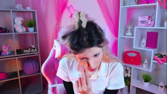 Image 8 of pamelamydreamys Stream on Chaturbate on 1 month ago