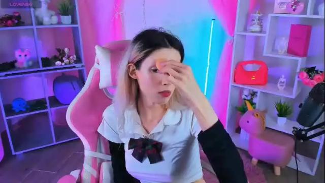 Image 10 of pamelamydreamys Stream on Chaturbate on 18 days ago