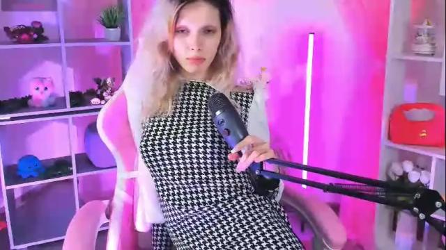 Image 11 of pamelamydreamys Stream on Chaturbate on 12 days ago