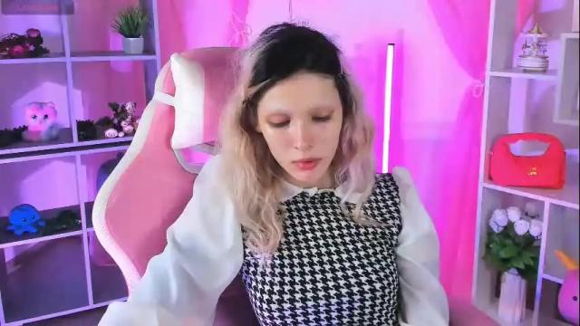 Image 2 of pamelamydreamys Stream on Chaturbate on 12 days ago