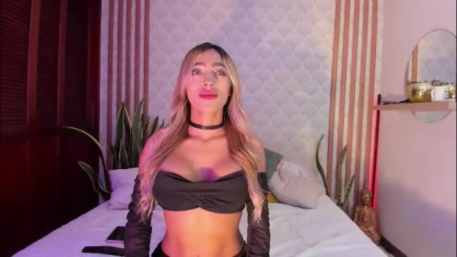 Image 2 of pamelareal Stream on Chaturbate on 1 month ago