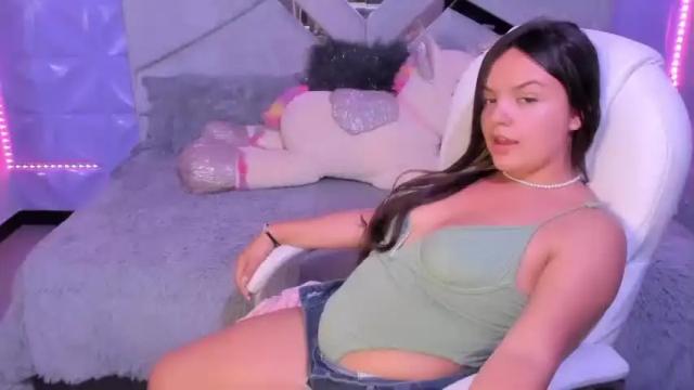 Image 7 of pamellaa_ Stream on Chaturbate on 19 months ago