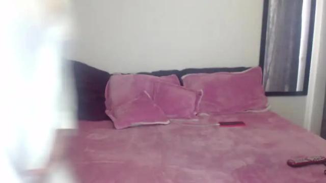 Image 2 of pamy_smiles Stream on Chaturbate on 20 months ago