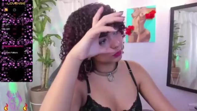Image 4 of pandora_beker Stream on Chaturbate on 17 months ago