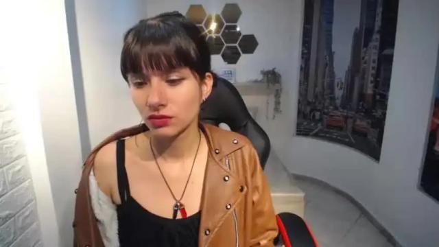 Image 3 of pandora_queen Stream on Chaturbate on 15 months ago
