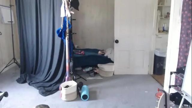 Image 2 of pantiesofthefae Stream on Chaturbate on 1 month ago