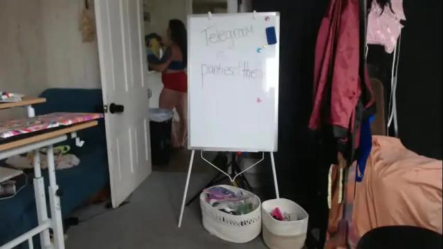 Image 7 of pantiesofthefae Stream on Chaturbate on 24 days ago