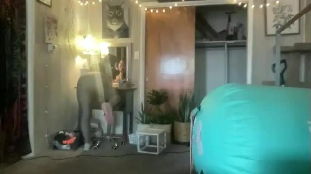 Image 10 of pantiesofthefae Stream on Chaturbate on 1 month ago