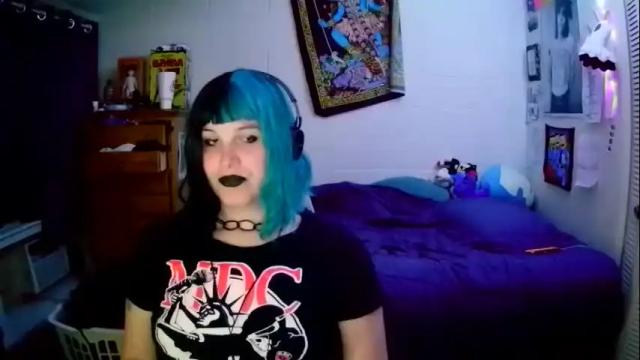 Image 3 of pantygirl929135 Stream on Chaturbate on 9 days ago