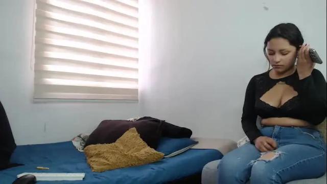 Image 3 of pantyhose_xxx_ Stream on Chaturbate on 1 month ago