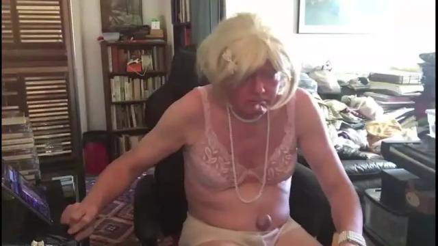 Image 12 of pantyvloletlace Stream on Chaturbate on 2 months ago