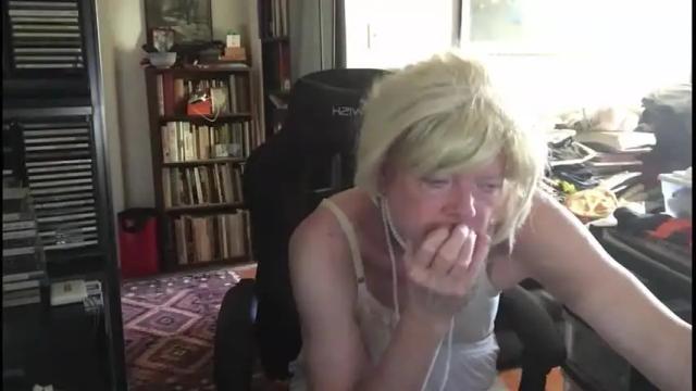 Image 2 of pantyvloletlace Stream on Chaturbate on 1 month ago