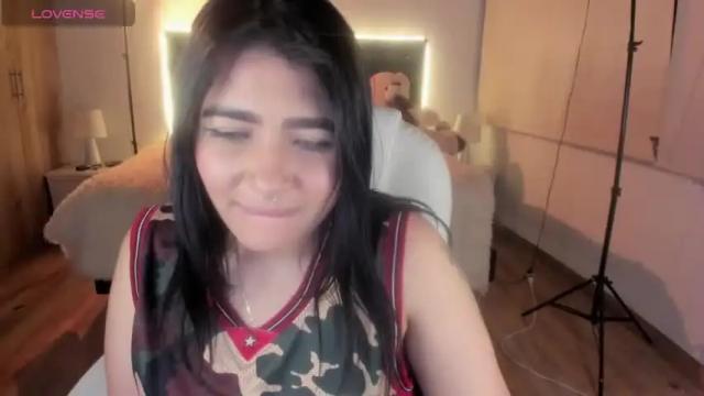 Image 6 of paola_dash Stream on Chaturbate on 15 months ago